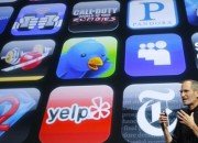 ستيف جوبز وهو يكشف عن متجر تطبيقات iOS