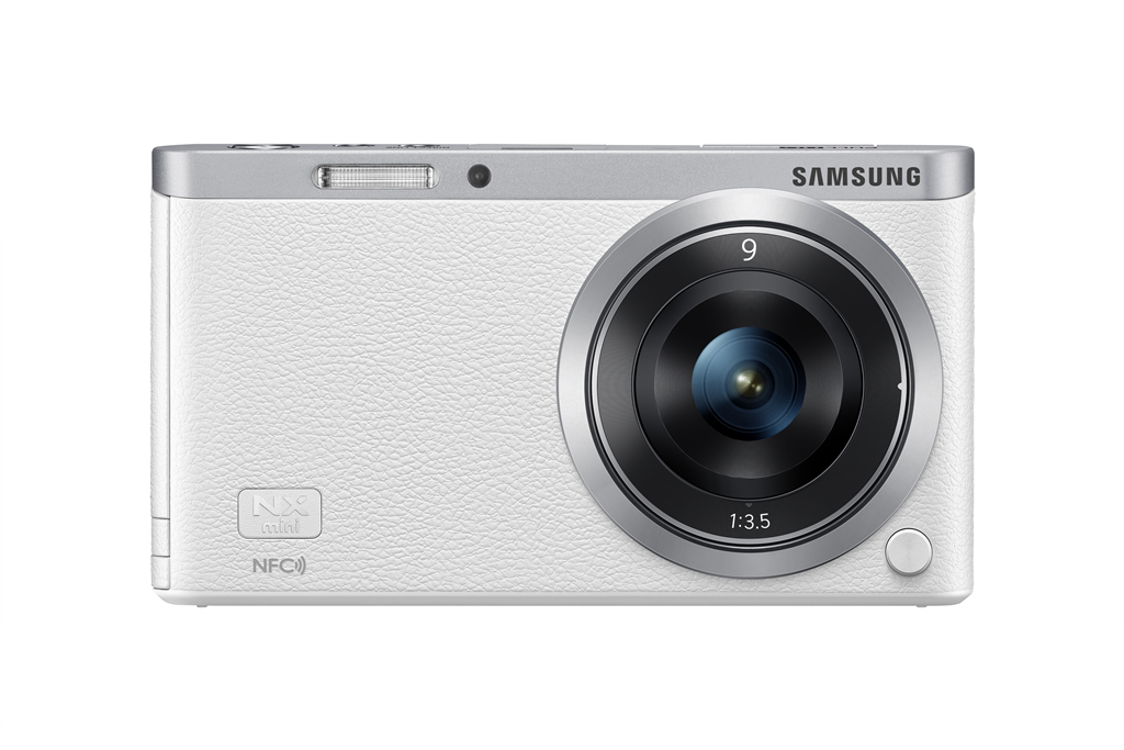 الكاميرا Galaxy NX mini وهي أنحف كاميرا في العالم