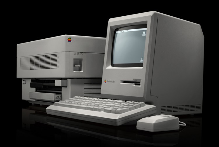 30-years-of-apple-designboom03-750x505