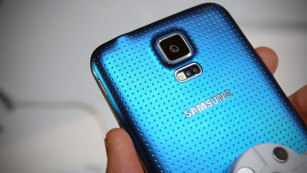 galaxy-s5-samsung-sign