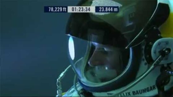رائد الفضاء النمساوي فيلكيس بومجارتنر Felix Baumgartner