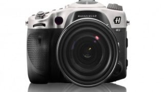 الكشف عن الكاميرا Hasselblad HV بدقة 24.3 ميجابيكسل