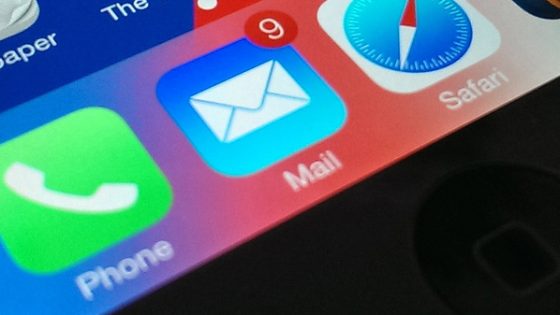 باحث أمني يكتشف خلل في تشفير مرفقات البريد الإلكتروني بنظام iOS 7